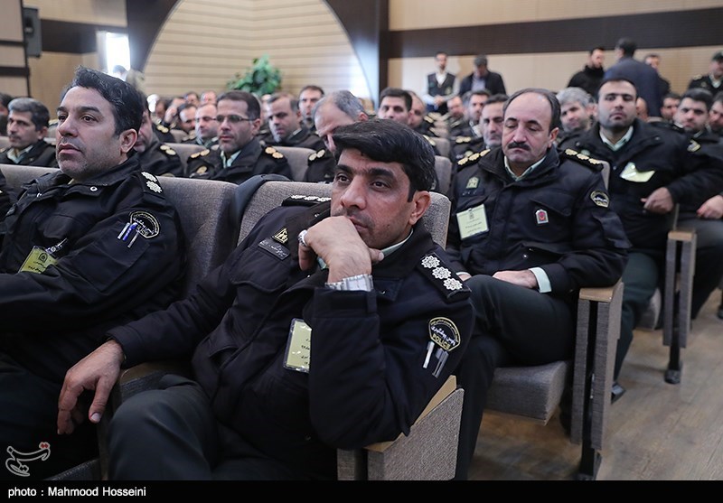 همایش عمومی فرماندهان و مدیران فرماندهی انتظامی تهران بزرگ