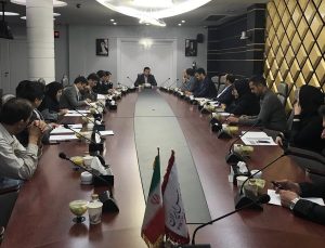 نشست هم‌اندیشی با صندوق‌های سرمایه‌گذاری در خصوص‌ بازار پایه