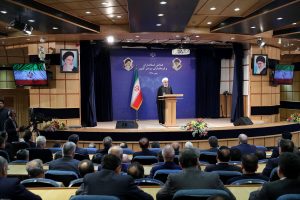 نباید با شعار منافع ملی زیرپا گذاشته شود