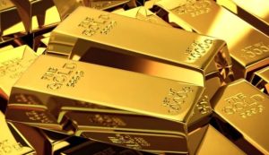 انس جهانی طلا همچنان نزدیک به ۱۸۰۰ دلار معامله می‌شود