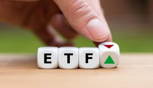 صنایع فولاد، پتروشیمی و خودرو صندوق‌های ETF‌ جدید دولت را جذاب میکند