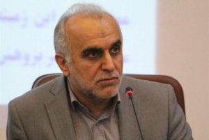 وزیر اقتصاد هنوز استعفای رئیس سازمان بورس را نپذیرفته‌ است