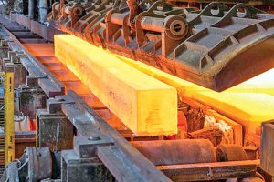 عرضه ۱۰۸۰۰۰۰ تن شمش فولاد برای تحویل در ۱۲ ماه سال ۱۴۰۱/ فولاد خوزستان دست پر به بورس کالا می آید