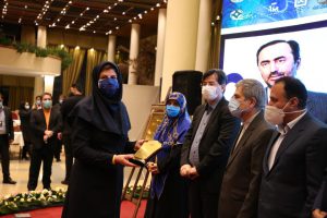 تقدیر از مدیرعامل هلدینگ خلیج فارس در سومین اجلاس سراسری مسئولیت پذیری اجتماعی و فرهنگ سازمانی