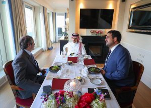 وزیر خارجه عربستان با گروسی دیدار کرد