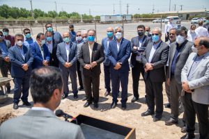 آغاز عملیات اجرایی مگاپروژه پتروشیمی ماهشهر/ تامین تمام‌ خوراک مورد نیاز از درون گروه خلیج فارس/ تاکید بر استفاده حداکثری از نیروهای بومی در ساخت این مگاپروژه/ اشتغال تا پنج هزار نفر در روز
