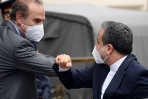 رایزنی عراقچی و انریکه مورا در تهران درباره وضعیت آخرین مذاکرات وین