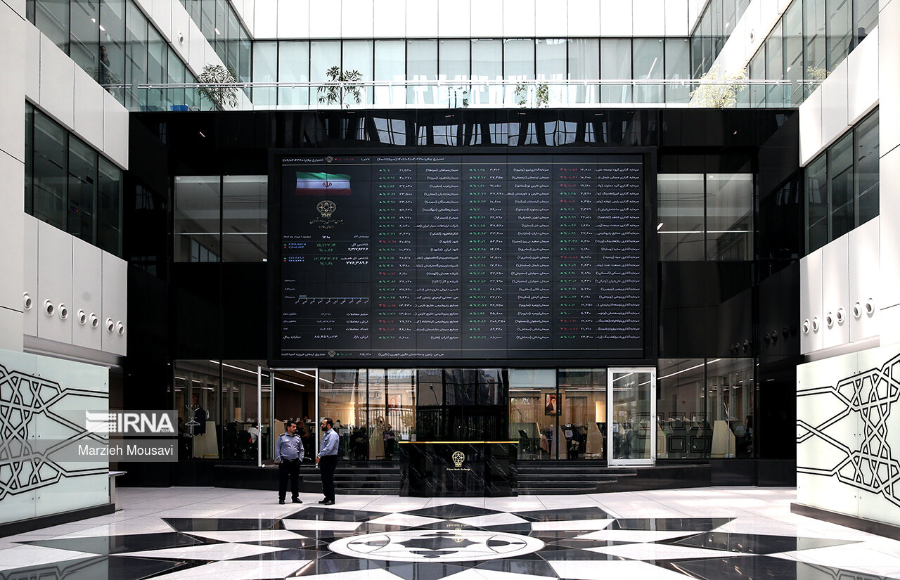 محتوای مینیمال در جشنواره بورس و رسانه؛ رقابت خلاقها در روایت بازار سرمایه محتوای مینیمال در جشنواره بورس و رسانه؛ رقابت خلاقها در روایت بازار سرمایه