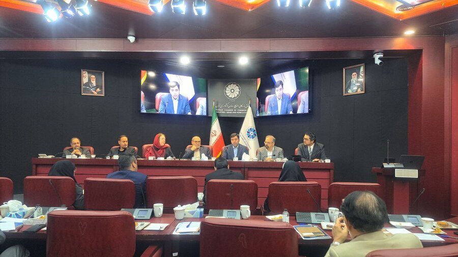 عرضه اوراق ارزی؛ تصویب در شورای عالی بورس و معرفی ۲۰ پروژه فاینانس عرضه اوراق ارزی؛ تصویب در شورای عالی بورس و معرفی ۲۰ پروژه فاینانس