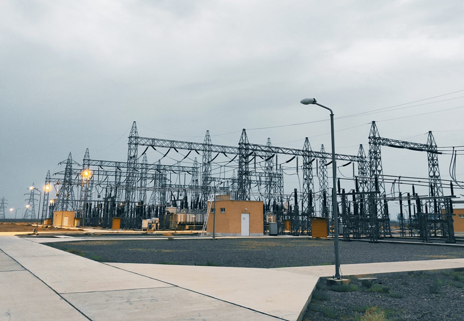 بهرهبرداری از خطوط ۲۳۰ کیلوولت فولاد سرمد؛ جهشی در تأمین انرژی پایدار بهرهبرداری از خطوط ۲۳۰ کیلوولت فولاد سرمد؛ جهشی در تأمین انرژی پایدار