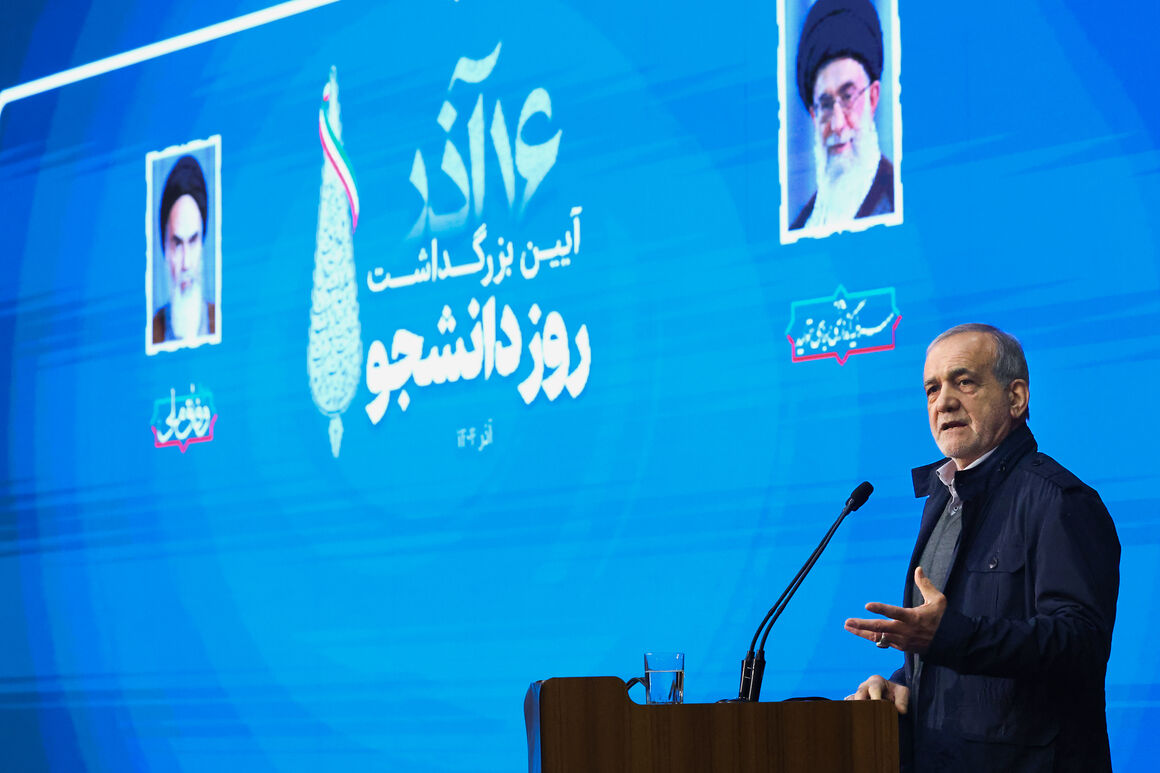 ناترازیهای پایدار و ضرورت بازنگری در الگوی یارانه بنزین ناترازیهای پایدار و ضرورت بازنگری در الگوی یارانه بنزین