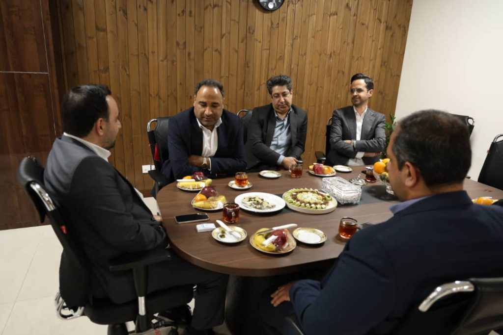 نشست سرچشمه و تجارت