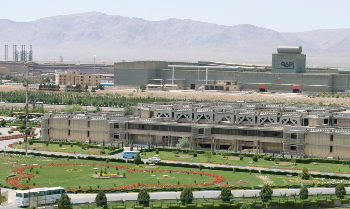 بازسازی فولاد مبارکه