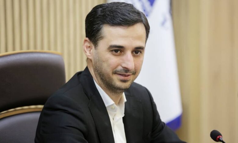 دهقانی: اندیشه رهبر شهید