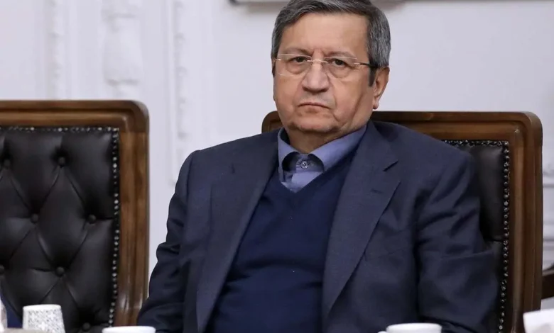 همتی: شبکه بانکی