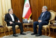 عراقچی: توسعه روابط با چین
