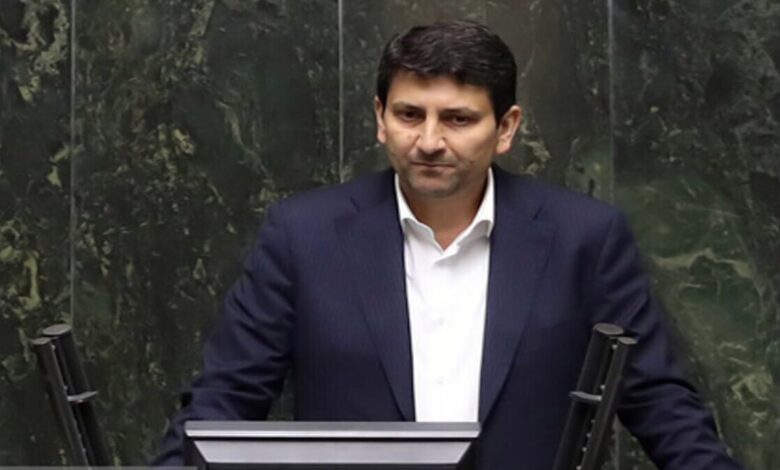 کارت زرد وزیر ارتباطات