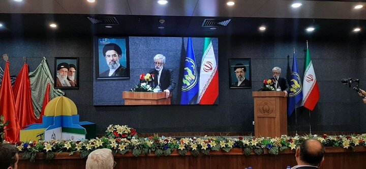 حداد عادل: تقابل تاریخی با آمریکا