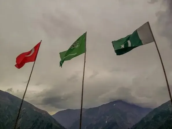 توافق دفاعی سه‌جانبه