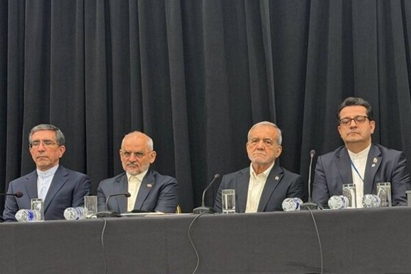پزشکیان : دیدار با ایرانیان آمریکا