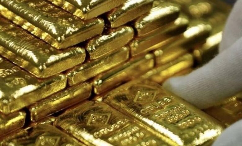 انتظار محرک بعدی طلا